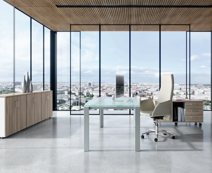 Scrivania Sagomata Cubo in Cristallo 205x100 cm - immagine 2