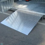 Container per Vernici, Deposito con Vasca di Raccolta per Stoccaggio Taniche e Fusti - immagine 4